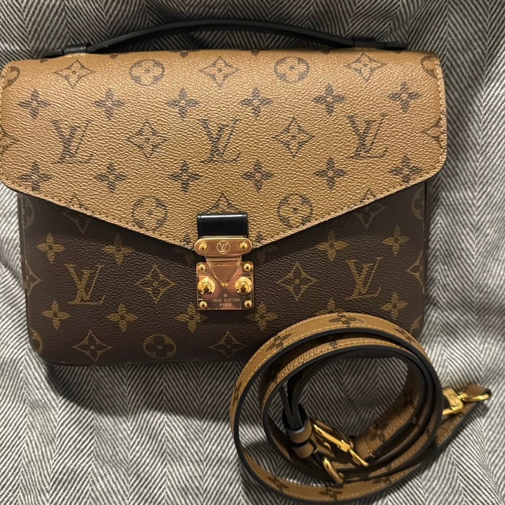 Louis Vuitton Brown and Tan Monogram Bag